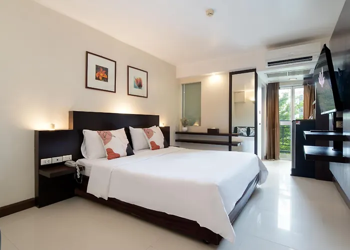 โรงแรมสินสิริ ปัญญา-รามอินทรา 3*